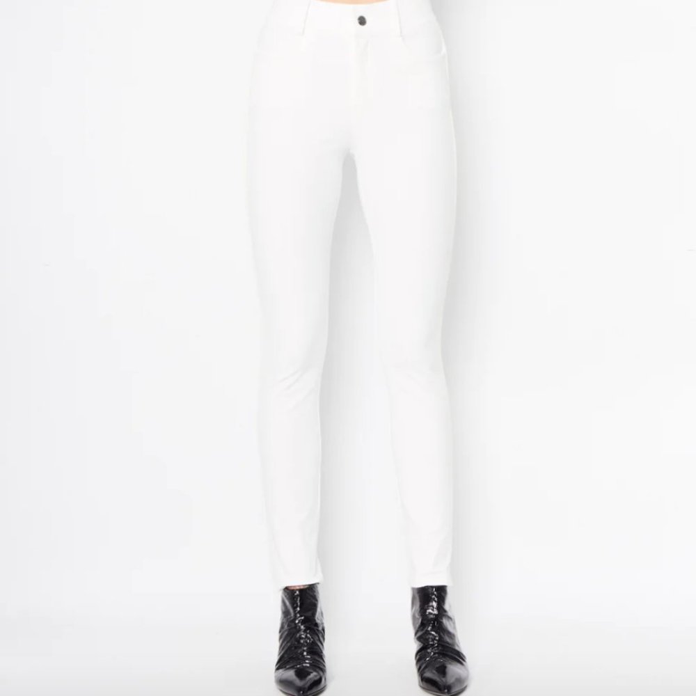 NWT Elaine K Quinley Tech Jeans White Size P